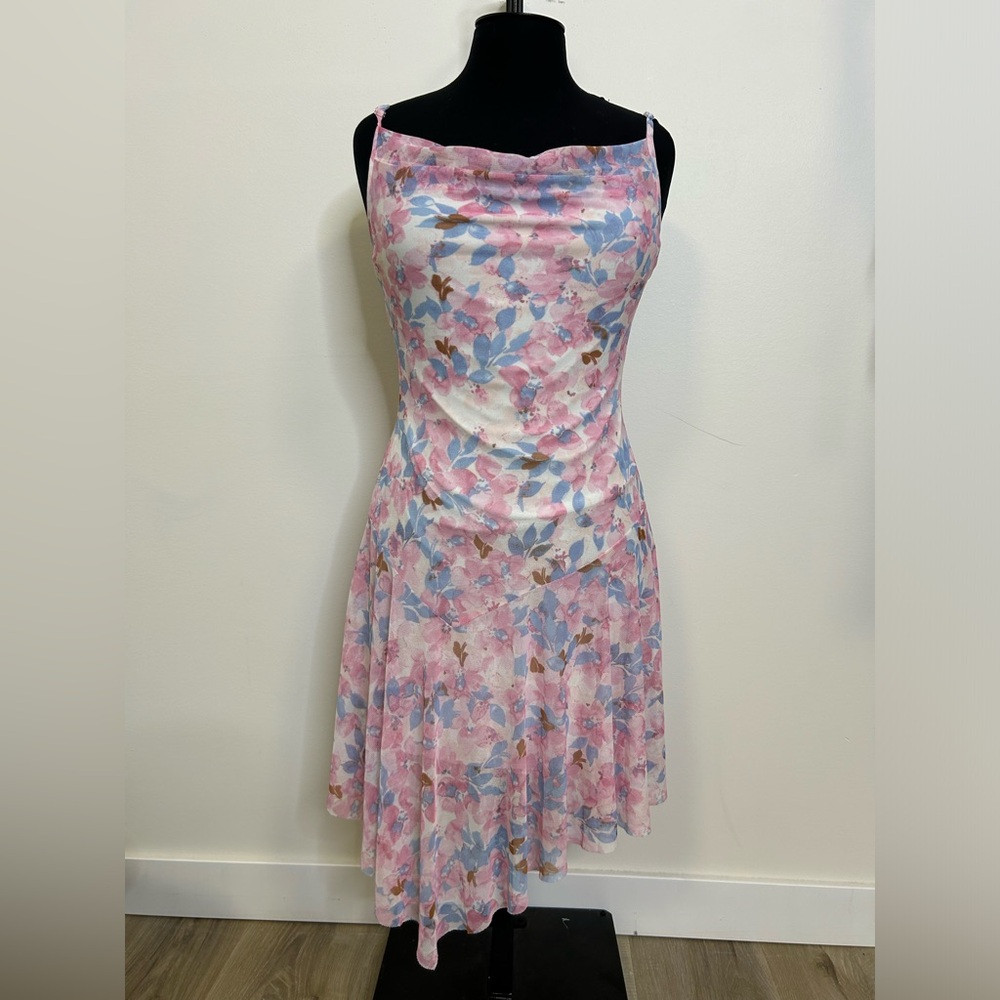 ◾️3/$25 Liberty Love Floral Frill Asymmetrical Dress